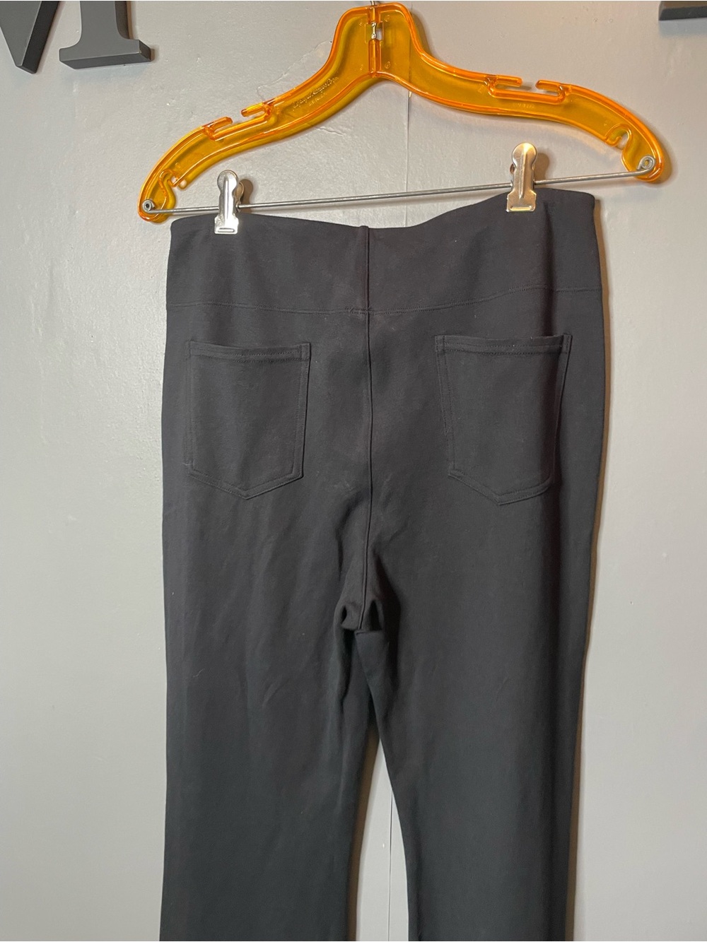Halara Flex High Waisted Back Side Pocket Slight Flare Work Pants size medium - Picture 7 of 12